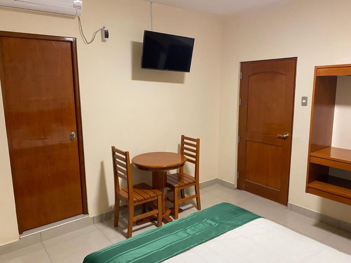 Tariri Hotel 푸카이파 외부 사진
